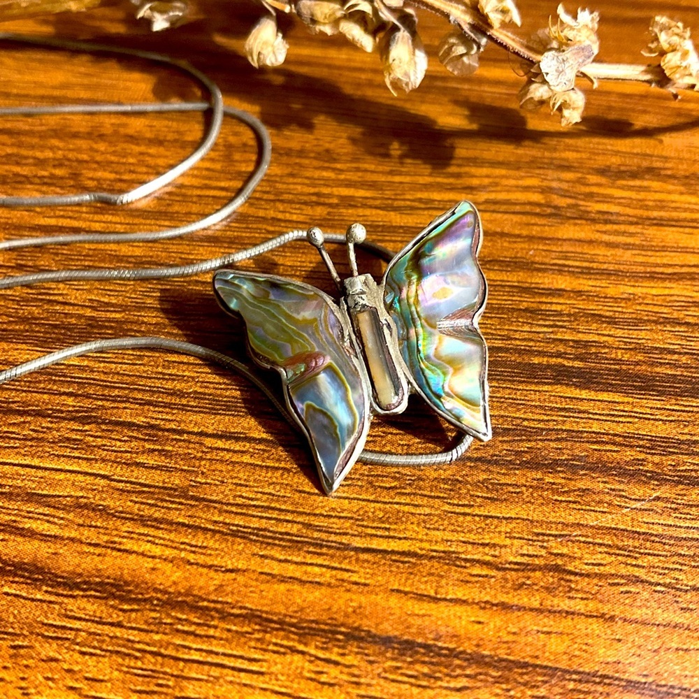 🦋Abalone Butterly Sterling Silver Necklace